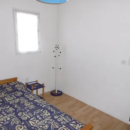 Maison Proche Pour 8/9 Pers - Animaux Acceptes - Fr-1-823-33 *